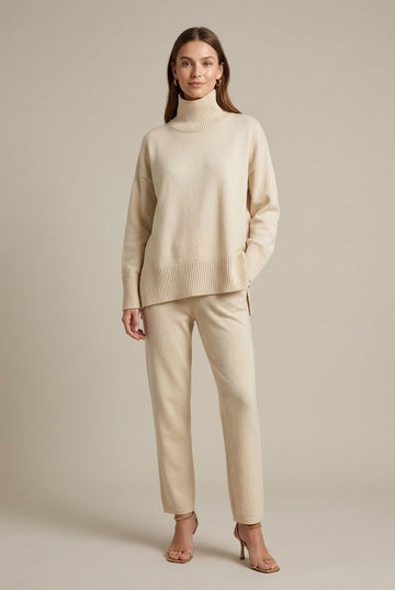 Women's Knit Two-Piece Lounge Set Relaxed Fit